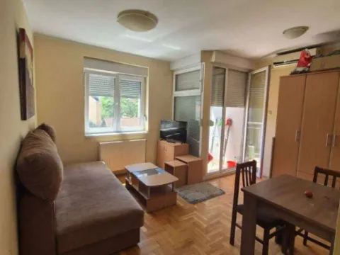 Izdavanje, jednosoban stan, 26m², Grbavica, Novi Sad Sve Podlokacije - image 8