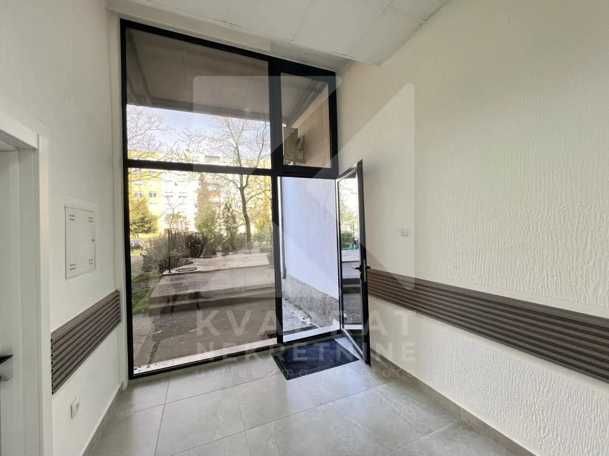 Rent, office space, 50m², Gintaš, Podgorica