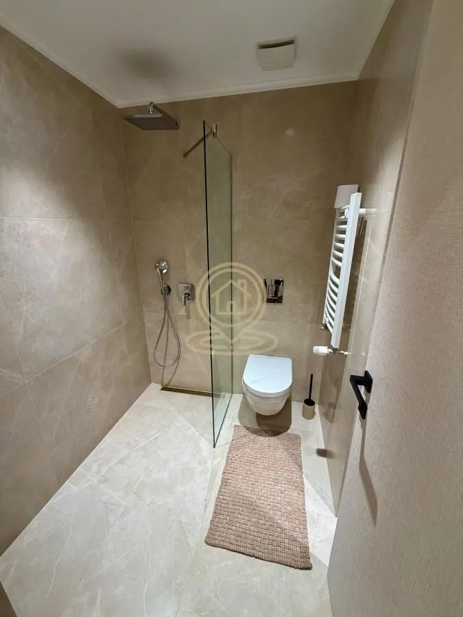 Prodaja, trosoban stan, 82m², Savski Venac, Beograd
