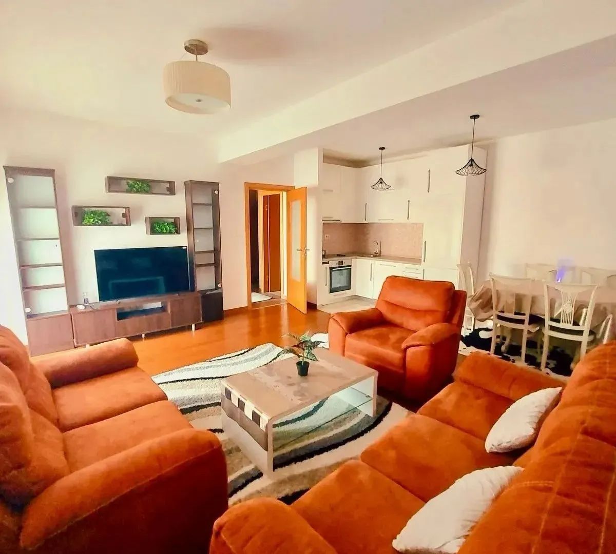 Prodaja, dvosoban stan, 65m², Ljubović, Podgorica