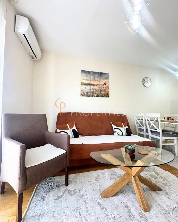 Izdavanje, stan, 40m², Pobrežje, Podgorica