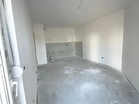 Prodaja, jednosoban stan, 49m², Central Point, Podgorica - image 2