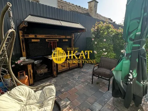 Prodaja, kuća, 82m², Stari Banovci, Stara Pazova - image 11