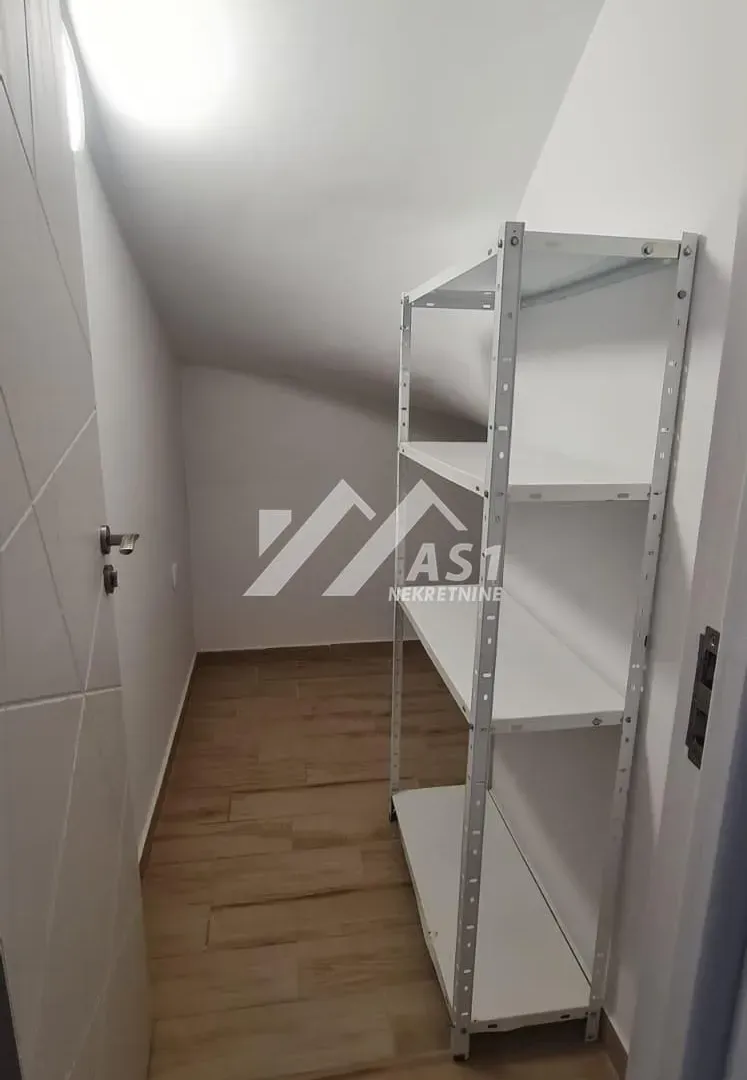 Izdavanje, dvosoban stan, 50m², Futog, Novi Sad Sve Podlokacije