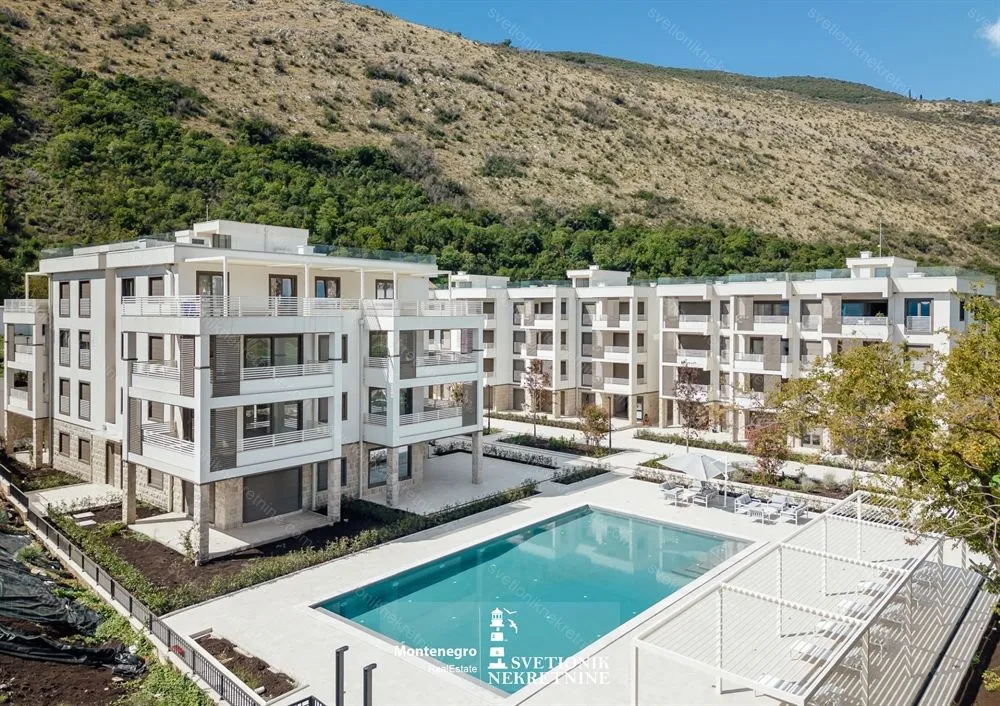 Sale, two bedroom apartment, 76m², Igalo, Herceg Novi