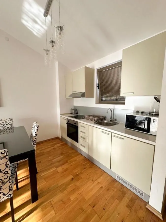 Prodaja, jednosoban stan, 47m², Pržno, Budva