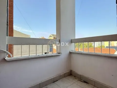 Prodaja, trosoban stan, 75m², Dom zdravlja, Niš - image 15