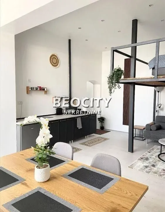 Sale, apartment, 110m², Centar, Novi Sad