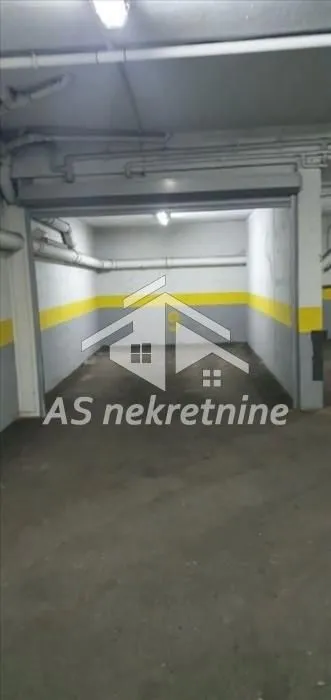 Rent, two bedroom apartment, 42m², Vračar Sve Podlokacije, Beograd