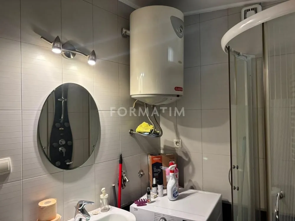 Sale, four bedroom apartment, 120m², Stari Grad, Beograd