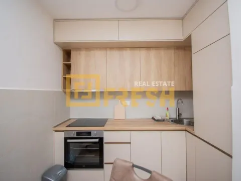 Izdavanje, jednosoban stan, 40m², Pobrežje, Podgorica - image 4