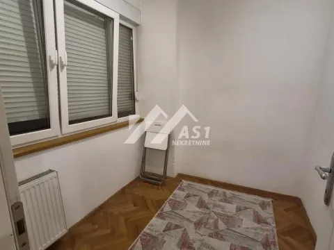 Izdavanje, jednosoban stan, 33m², Socijalno, Novi Sad Sve Podlokacije - image 4