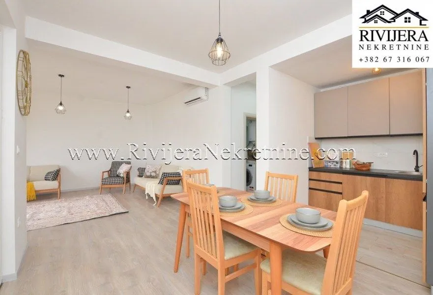Prodaja, dvosoban stan, 85m², Đenovići, Herceg Novi