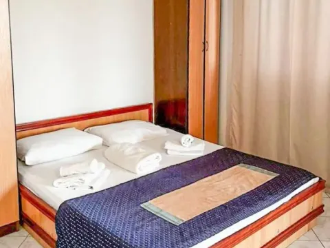 Prodaja, poslovni prostor, 833m², Petrovac, Budva - image 15