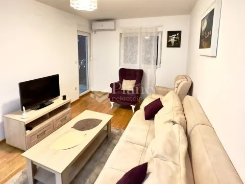 Izdavanje, jednosoban stan, 45m², Zagorič, Podgorica - image 1