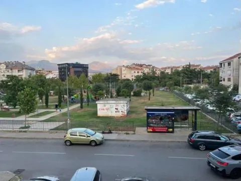 Prodaja, stan, 38m², Stari Aerodrom, Podgorica - image 10