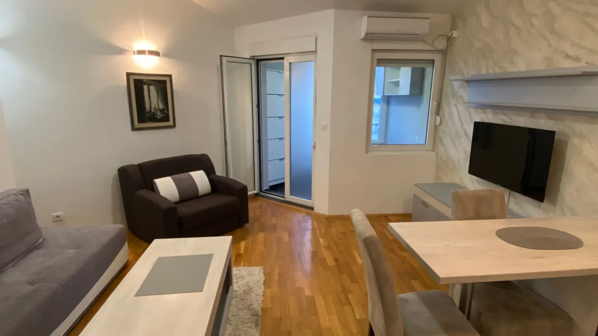 Rent, one bedroom apartment, 29m², Stari Aerodrom, Podgorica