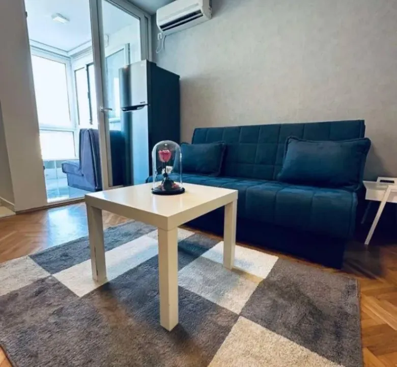 Rent, studio apartment, 30m², Centar, Bar