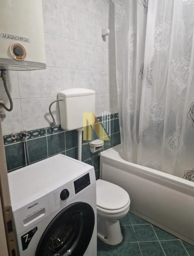 Izdavanje, jednosoban stan, 34m², Grbavica, Novi Sad Sve Podlokacije