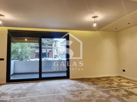 Sale, three bedroom apartment, 121m², Autokomanda, Voždovac Sve Podlokacije - image 3