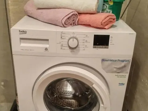 Rent, one bedroom apartment, 63m², Pržno, Budva - image 11