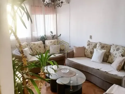 Prodaja, dvosoban stan, 79m², Tuški Put, Podgorica - image 1