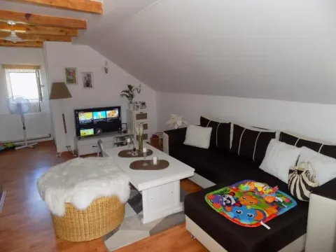 Sale, house, 110m², Ćuprija, Srbija