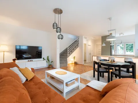 Izdavanje, kuća, 100m², Dalmatinska ulica, Podgorica - image 2