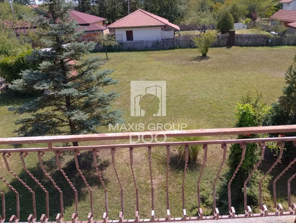 Prodaja, kuća, 290m², Kragujevac, Srbija