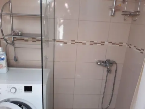 Prodaja, jednosoban stan, 41m², Stari Aerodrom, Podgorica - image 3