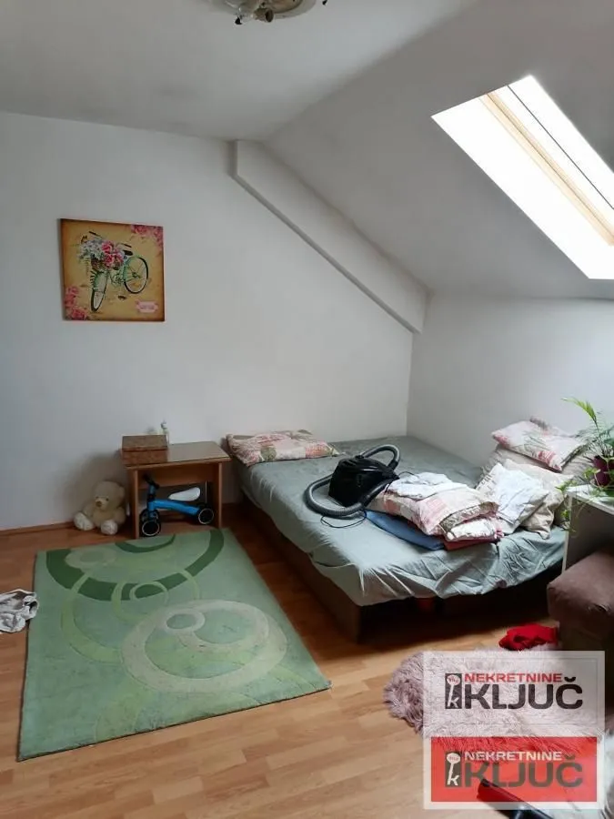 Prodaja, četvorosoban stan, 89m², Novo naselje, Novi Sad