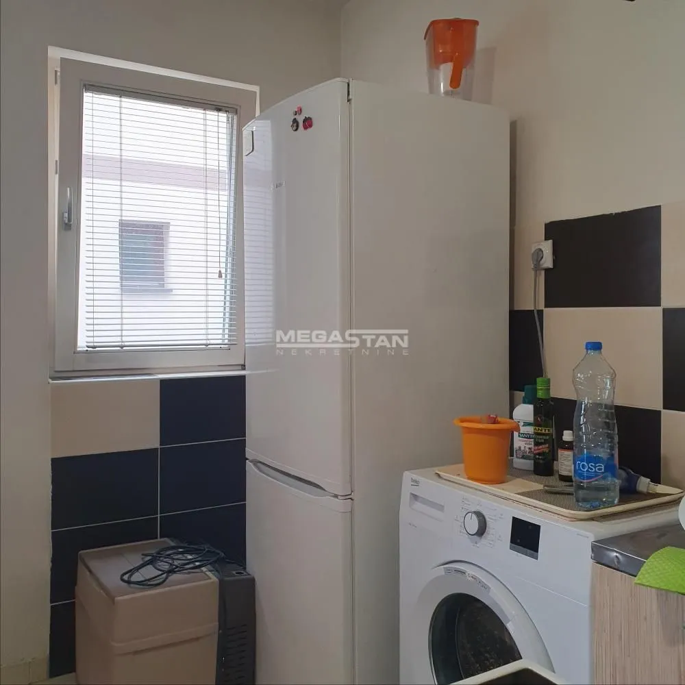 Izdavanje, jednosoban stan, 39m², Zvezdara Sve Podlokacije, Beograd