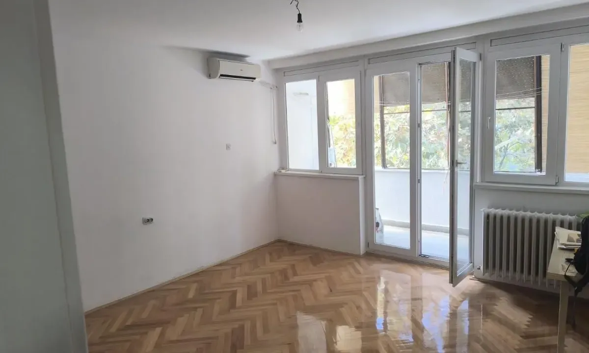 Prodaja, dvosoban stan, 56m², Rotkvarija, Novi Sad Sve Podlokacije