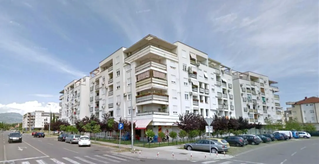 Prodaja, poslovni prostor, 101m², Blok 9, Podgorica