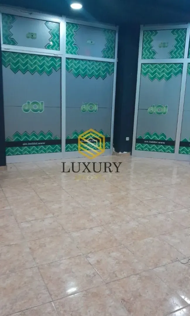 Rent, office space, 43m², Blok 6, Podgorica