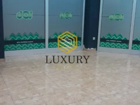 Rent, office space, 43m², Blok 6, Podgorica - image 4