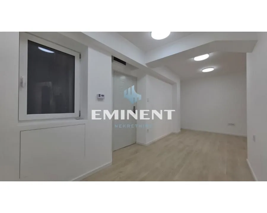 Rent, office space, 49m², Savski Venac, Beograd