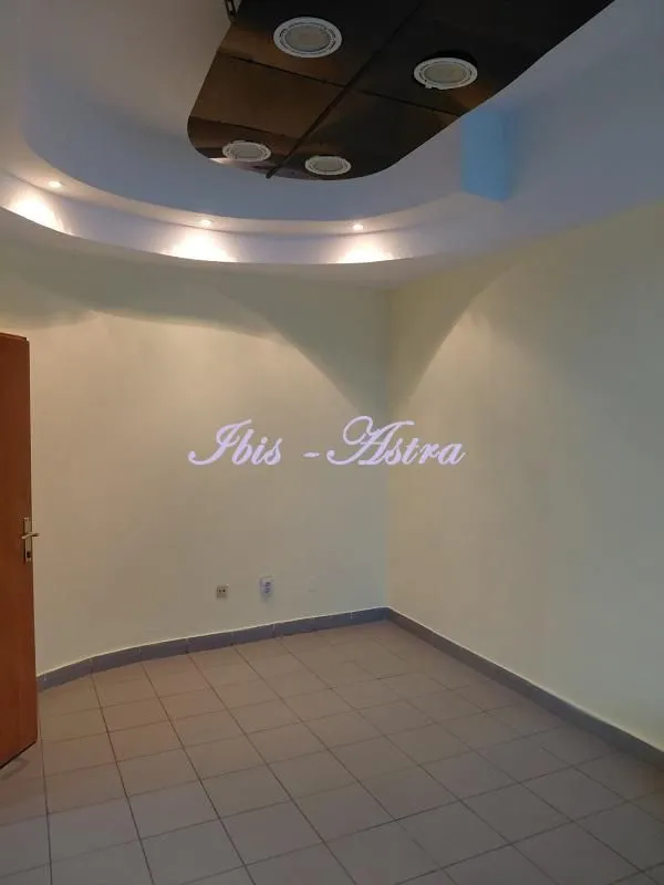 Rent, office space, 88m², Voždovac Sve Podlokacije, Beograd