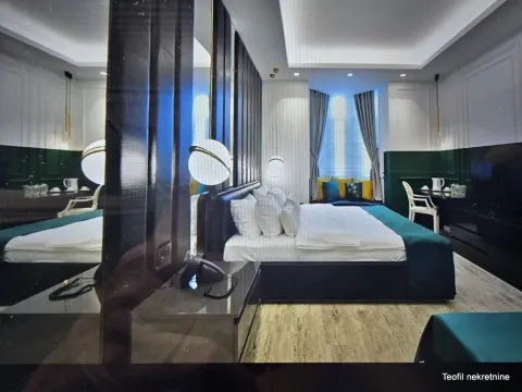 Izdavanje, poslovni prostor, 800m², Ruma, Srbija - image 1