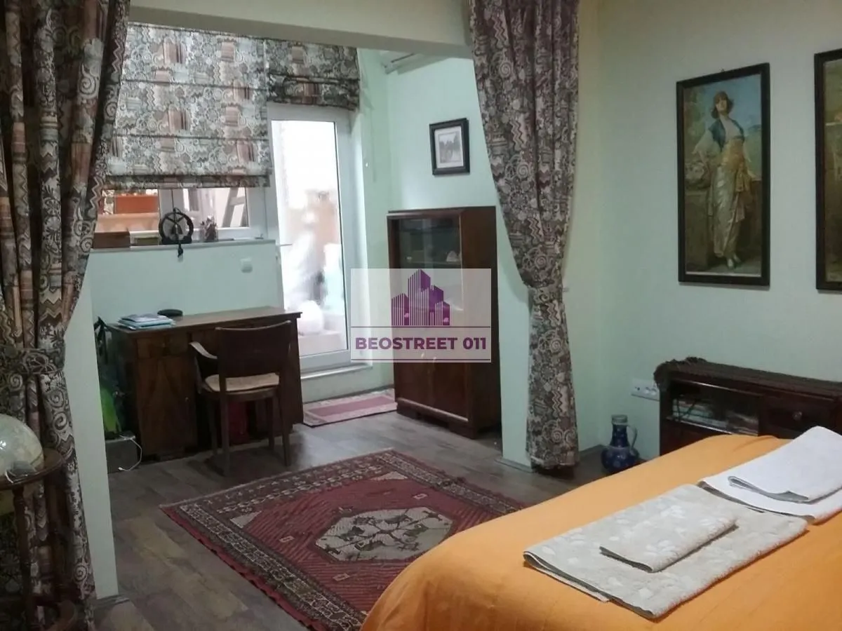 Prodaja, dvosoban stan, 73m², Senjak, Beograd