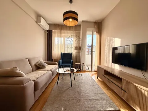 Izdavanje, jednosoban stan, 41m², Zabjelo, Podgorica - image 1