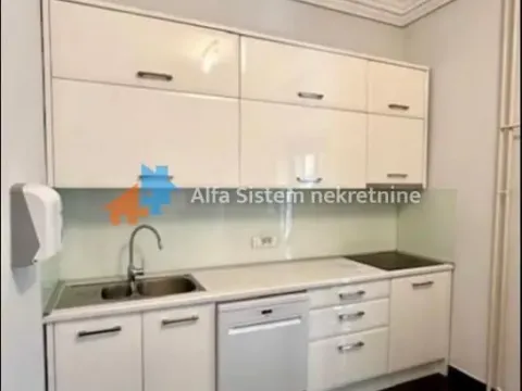 Rent, house, 550m², Autokomanda, Voždovac Sve Podlokacije - image 8