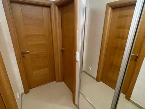 Izdavanje, dvosoban stan, 70m², Zagorič, Podgorica - image 12