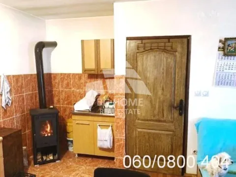 Prodaja, kuća, 160m², Borča 1, Borča Sve Podlokacije - image 2