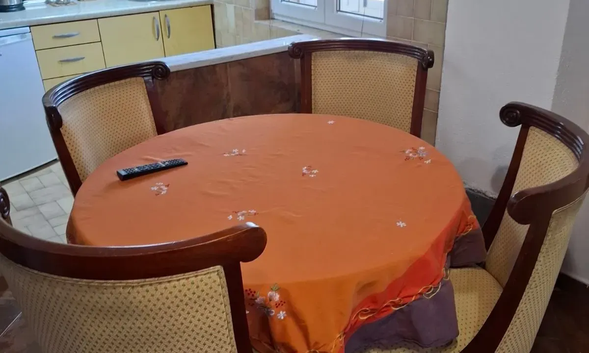 Rent, one bedroom apartment, 30m², Radanovići, Kotor