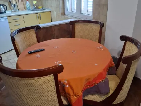 Stan in Radanovići