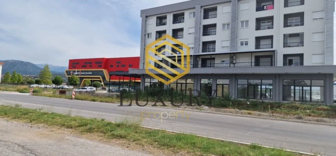 Rent, office space, 50m², Stari Aerodrom, Podgorica