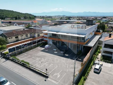 Rent, office space, 2450m², Tuzi, Podgorica - image 9