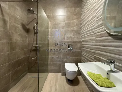 Izdavanje, dvosoban stan, 95m², Zagorič, Podgorica - image 4