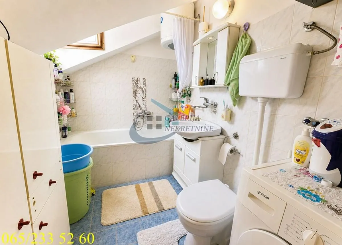Prodaja, dvosoban stan, 55m², Labudovo Brdo, Beograd